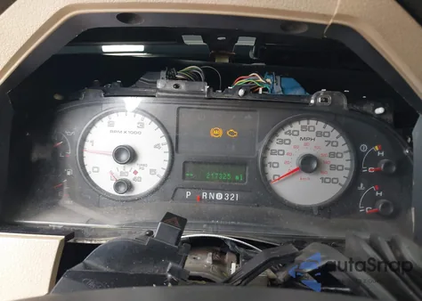 2008 Ford F250 Super Duty из США, поврежденный, VIN 1FTSW21R48EA97993